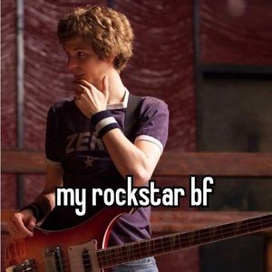 Meet your Posher, Mia